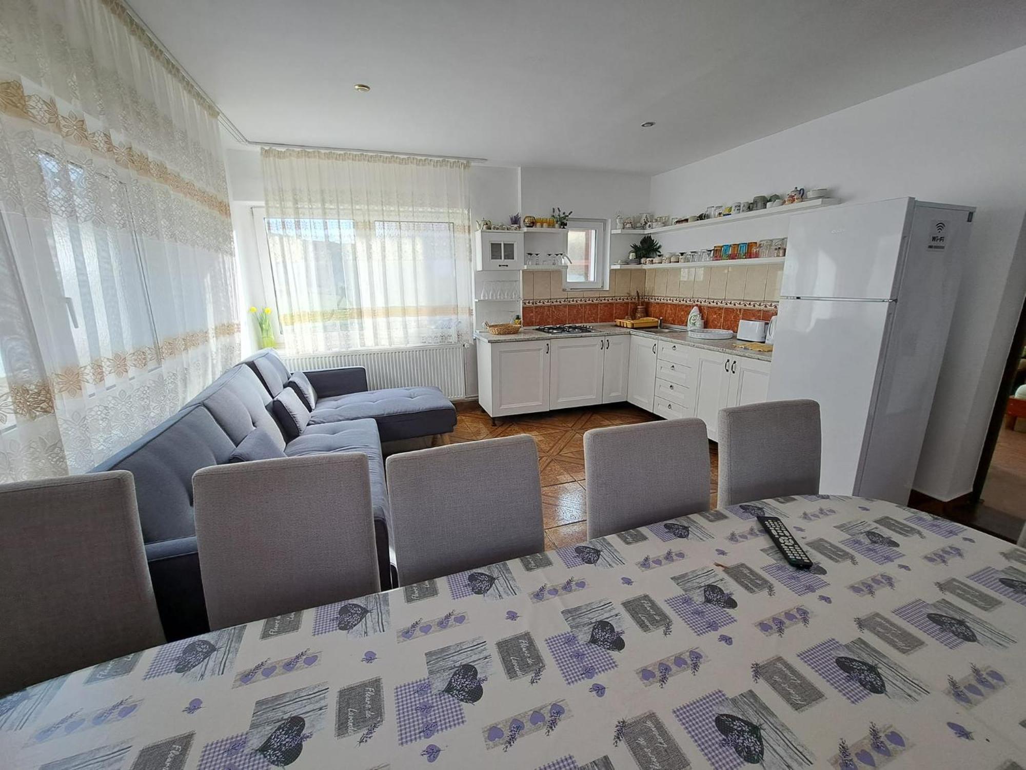 Pensiunea Turistica Retreat Belvedere Vadu Crisului Exteriér fotografie